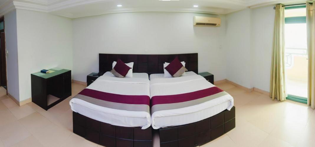 Korkdam Hotel Taifa المظهر الخارجي الصورة